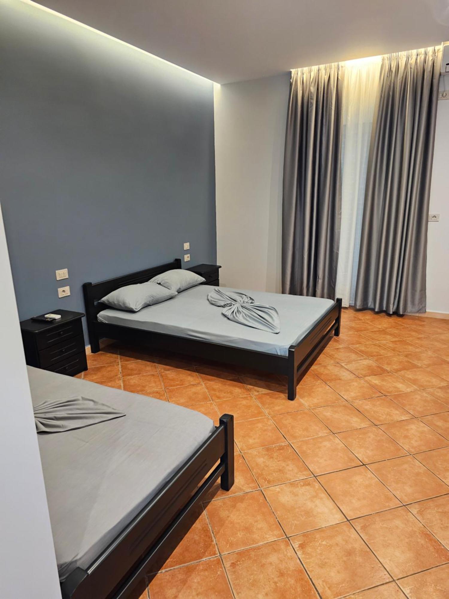 Hotel Nuanti Himare Exterior foto