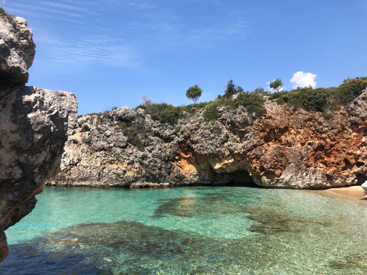 Hotel Nuanti Himare Exterior foto